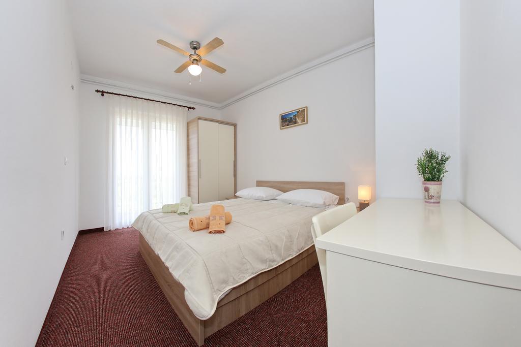 Bed&Breakfast Nada Привлака Стая снимка